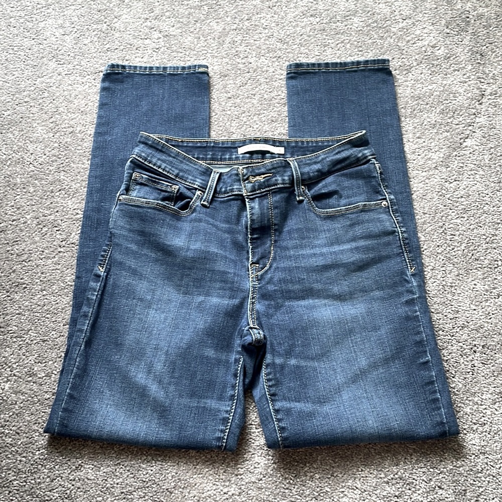 Levi’s Mid-rise Skinny jeans